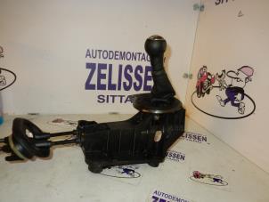 Used Gear stick Citroen C4 Coupé (LA) 1.6 16V Price on request offered by Zelissen V.O.F. autodemontage