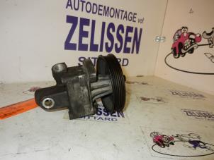 Used Power steering pump BMW 3-Serie Price on request offered by Zelissen V.O.F. autodemontage
