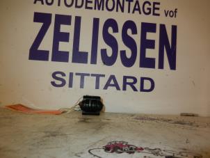 Used AIH headlight switch Seat Arosa (6H1) 1.4i 16V Price on request offered by Zelissen V.O.F. autodemontage
