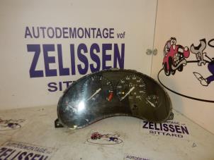 Used Instrument panel Opel Tigra Price on request offered by Zelissen V.O.F. autodemontage