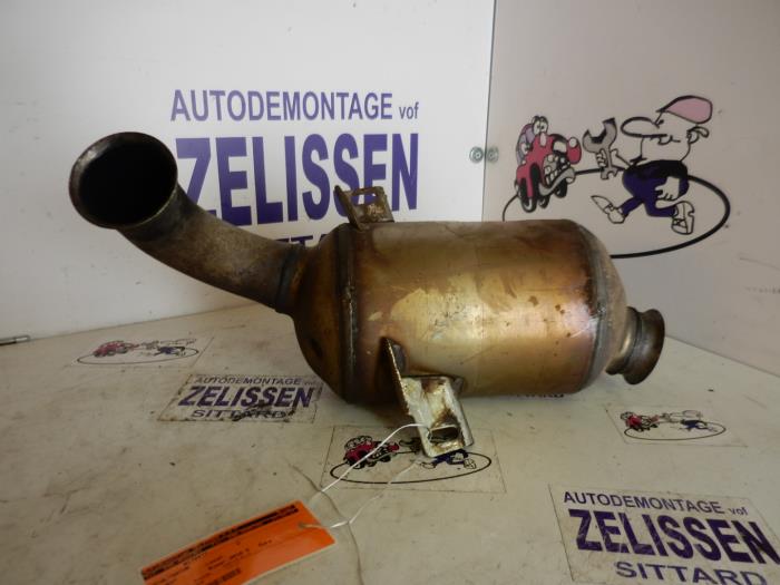 Usagé Catalyseur Peugeot Bipper (AA) 1.4 HDi Prix € 210,00 Règlement à la marge proposé par Zelissen V.O.F. autodemontage