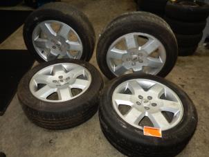 Used Wheel + tyre Landrover Miscellaneous Price on request offered by Zelissen V.O.F. autodemontage