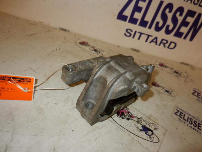 Usagé Support moteur Seat Toledo (5P2) 1.9 TDI Prix sur demande proposé par Zelissen V.O.F. autodemontage
