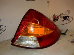 Used Taillight, right Kia Rio (DC22/24) 1.5 RS,LS 16V Price on request offered by Zelissen V.O.F. autodemontage