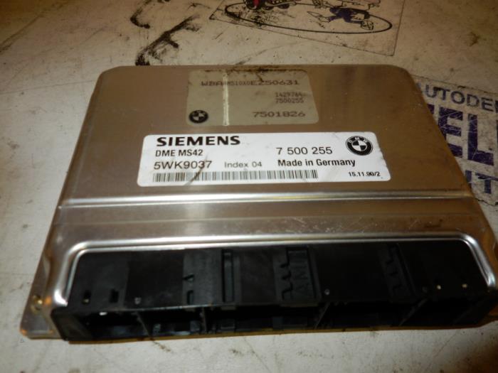Used Engine management computer BMW 3 serie (E46/4) 328i 24V Price on request offered by Zelissen V.O.F. autodemontage