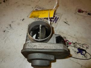 Used Throttle body Volkswagen Caddy III (2KA,2KH,2CA,2CH) 2.0 SDI Price on request offered by Zelissen V.O.F. autodemontage