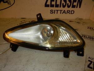 Used Fog light, front right Mercedes S (W221) 3.0 S-320 CDI 24V Price on request offered by Zelissen V.O.F. autodemontage