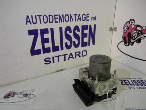 Używane Pompa ABS Citroen C4 Berline (LC) 1.4 16V Cena na żądanie oferowane przez Zelissen V.O.F. autodemontage