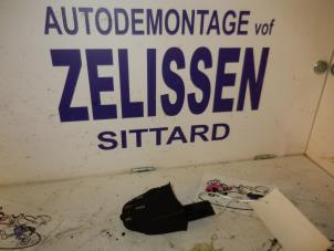 Used Radio remote control Ford Fiesta Price on request offered by Zelissen V.O.F. autodemontage