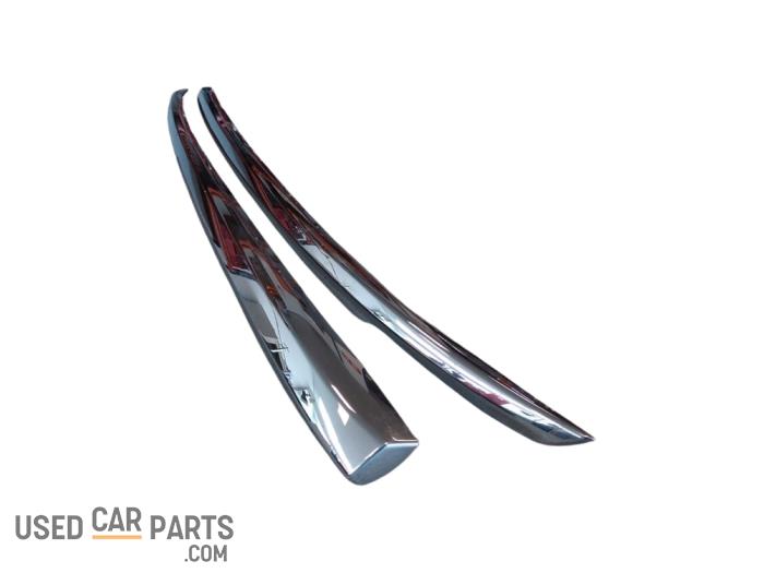 Opel Astra Roof rail kits stock