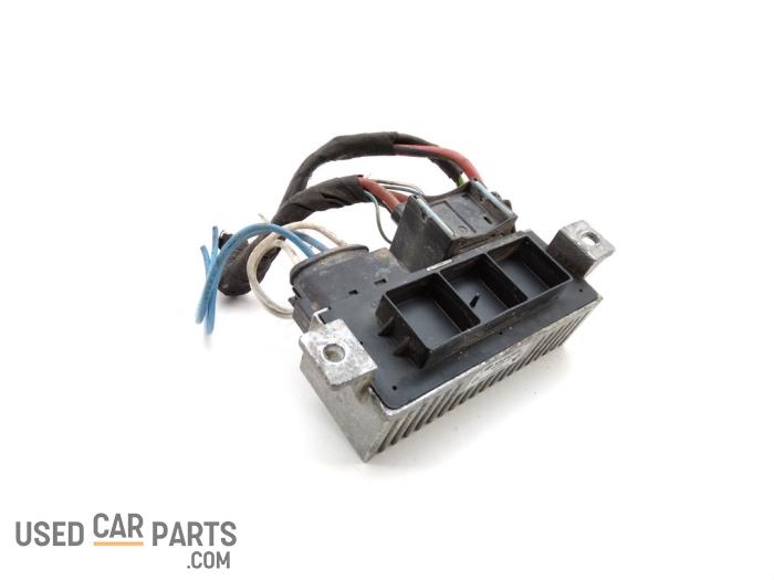 Glow plug relay Mercedes A 1.5 A180 CDI, A180d 16V 8200558438A