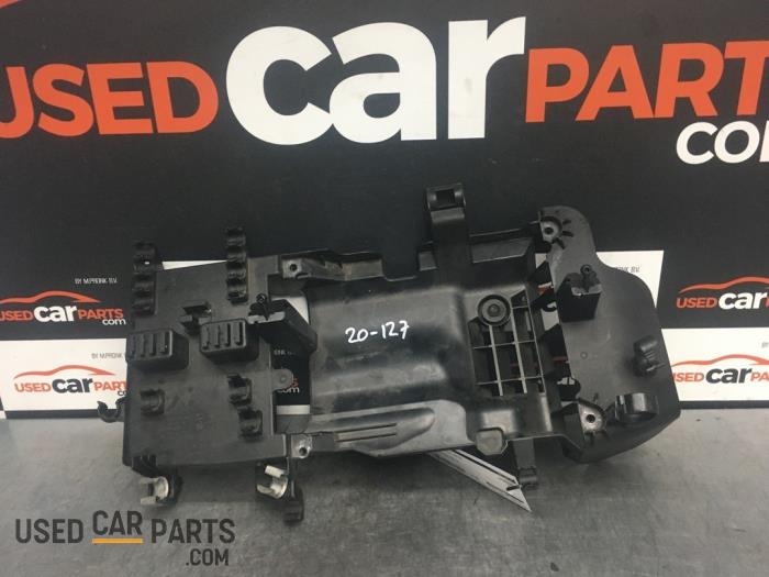 Battery box BMW 1 serie 116i 1.6 16V - 58650910