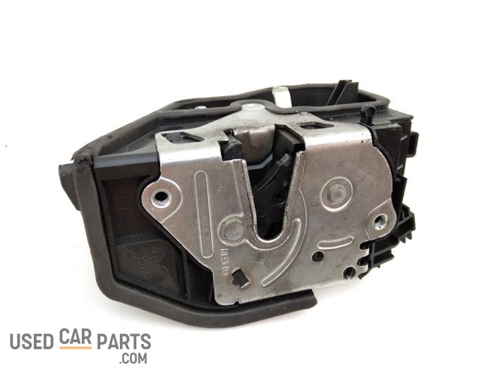 Rear door lock mechanism 4door, left BMW 4 serie Gran Coupe 430d 3.0