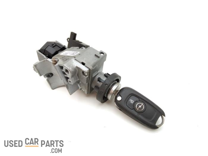 Ignition locks + keys with part number 033396 stock