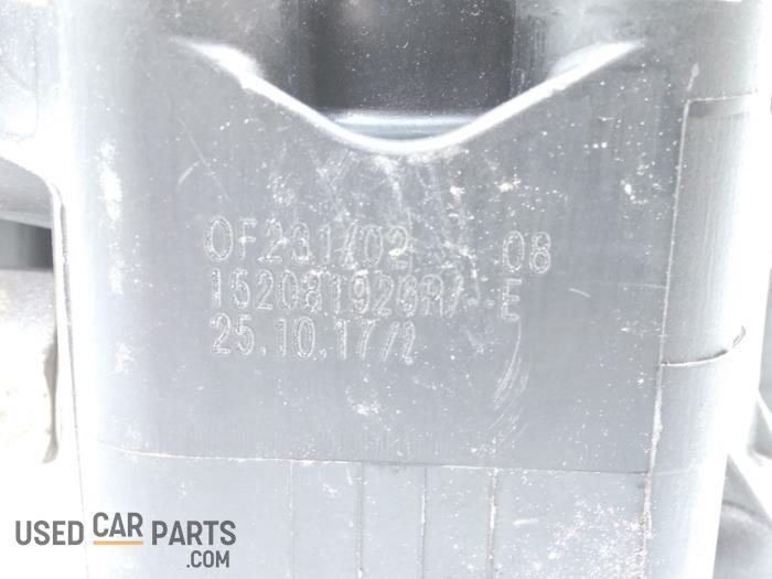 Oil filter housing Nissan Qashqai 1.6 dCi Pure Drive 152081926R R9M