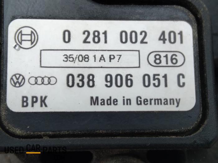 Intake manifold Volkswagen Scirocco 1.4 TSI 160 16V 038906051C CAVD