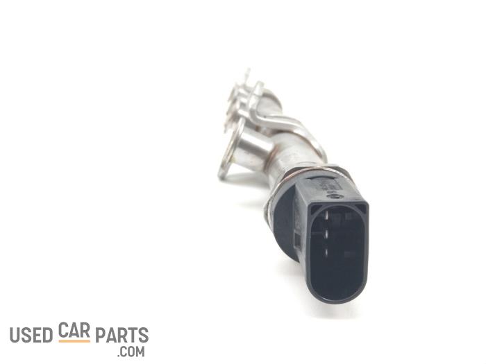 Fuel injector nozzle Seat Ateca 1.4 TSI 16V 4Drive 04E133320D CZE VWAG