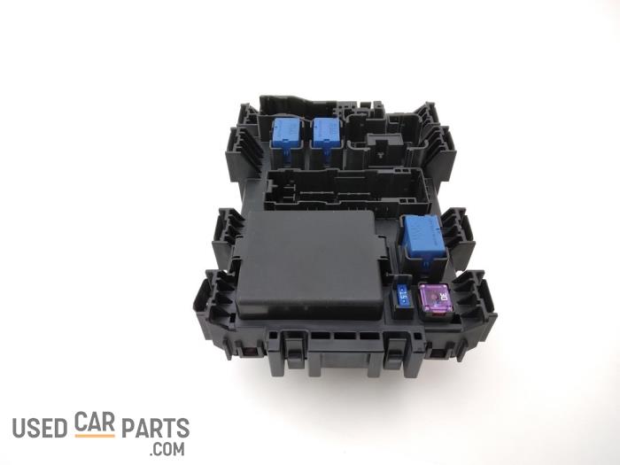 Fuse box Suzuki Celerio 1.0 12V 3677084MG0 CALSONIC