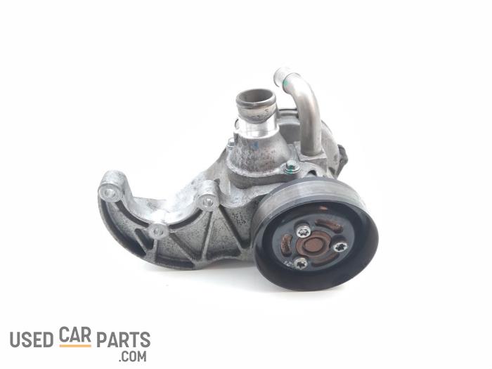 Water pump Chevrolet Cruze 2.0 D 16V 96868233 LNP