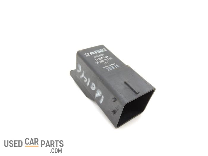 Ford Focus Glow plug relays stock