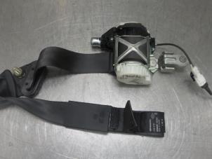 Used Front seatbelt, right Renault Clio III (BR/CR) 1.2 16V 65 Price on request offered by Bongers Auto-Onderdelen Zeeland