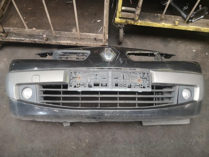 Front bumper from a Renault Megane 2006