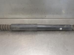 Used Rear shock absorber, right Renault Clio III (BR/CR) 1.2 16V 75 Price on request offered by Bongers Auto-Onderdelen Zeeland