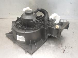 Usados Motor de ventilador de calefactor Nissan Primera Wagon (W12) 2.0 16V Precio de solicitud ofrecido por Bongers Auto-Onderdelen Zeeland
