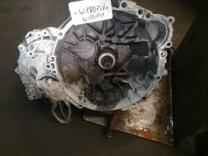 Used Gearbox Volvo V70 (SW) 2.4 D5 20V Price on request offered by Bongers Auto-Onderdelen Zeeland