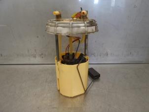 Used Electric fuel pump Fiat 500 Price on request offered by Bongers Auto-Onderdelen Zeeland