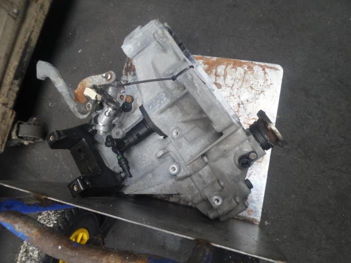 Boite de vitesses d'un Volkswagen Fox 2007
