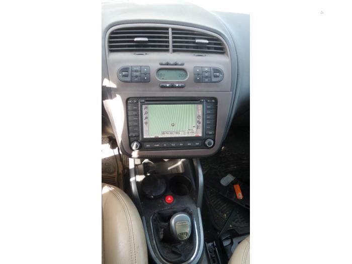 Juego y módulo de airbag de un Seat Altea (5P1) 2.0 TDI 16V FR 2008