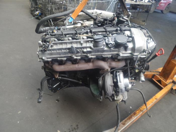 Motor S320 CDI OM 613960 W220 Motorblock M 613 KM-270872 Engine 320 CDI -  AUTODOGS