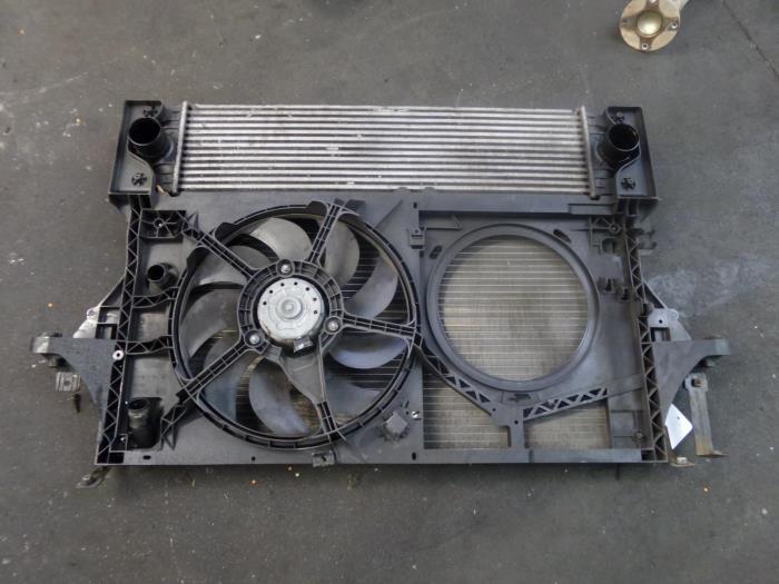Gebrauchte Klima Kondensor Opel Movano Combi 2.5 CDTI 16V DPF Preis auf Anfrage angeboten von Bongers Auto-Onderdelen Zeeland