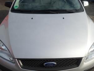 Used Bonnet Ford Focus Price on request offered by Bongers Auto-Onderdelen Zeeland