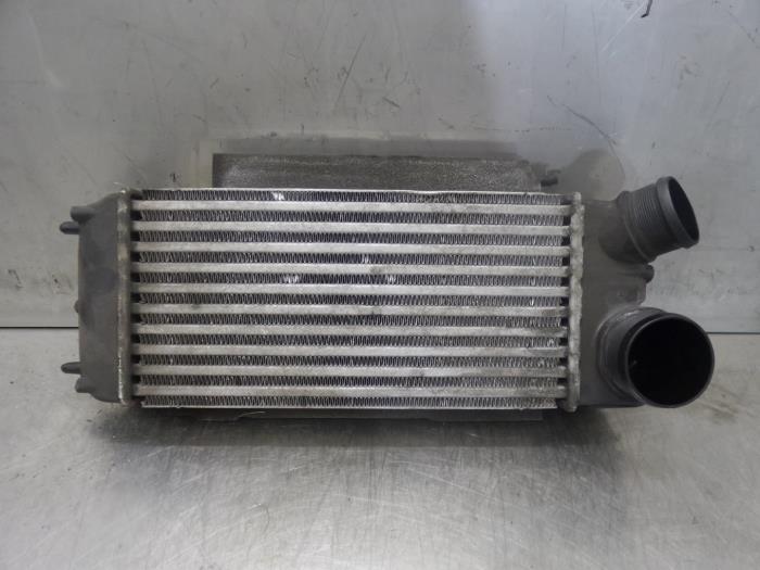 Usados Intercooler Ford Fiesta Precio de solicitud ofrecido por Bongers Auto-Onderdelen Zeeland