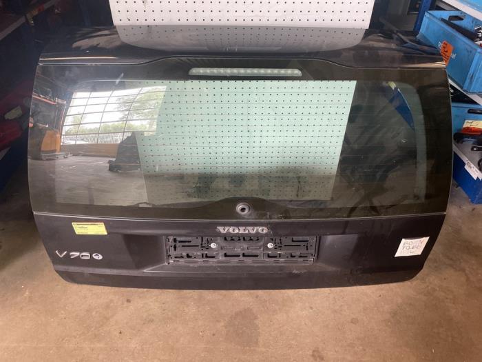 Tailgate from a Volvo V70 (SW) 2.4 D5 20V 2004