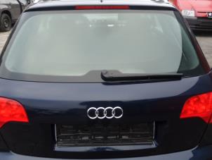 Używane Tylna klapa Audi A4 Cena na żądanie oferowane przez Bongers Auto-Onderdelen Zeeland