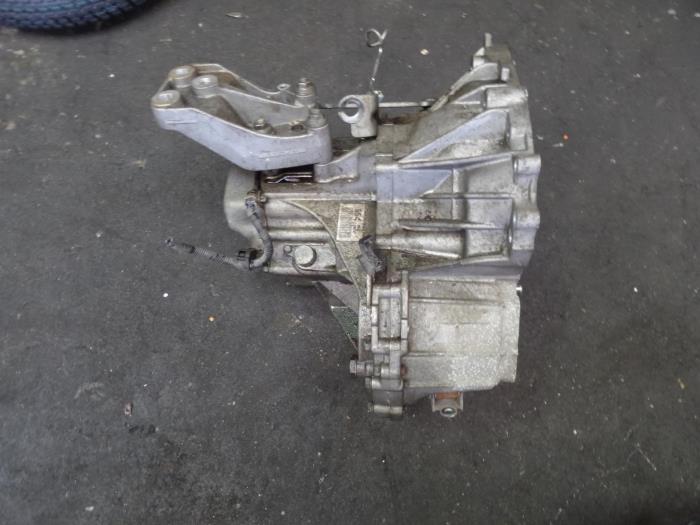 Gearbox from a Subaru Justy 2007