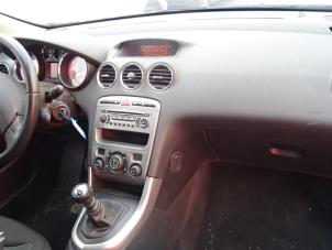 Usados Juego y módulo de airbag Peugeot 308 SW (4E/H) 1.6 HDi 16V Precio de solicitud ofrecido por Bongers Auto-Onderdelen Zeeland