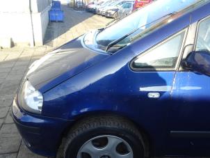 Used Front wing, left Seat Alhambra Price on request offered by Bongers Auto-Onderdelen Zeeland