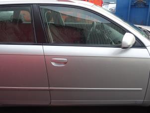Used Front door 4-door, right Audi A4 Avant (B7) 2.0 TDI Price on request offered by Bongers Auto-Onderdelen Zeeland
