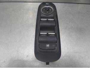 Usados Interruptor de ventanilla eléctrica Ford Mondeo Precio de solicitud ofrecido por Bongers Auto-Onderdelen Zeeland