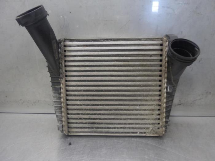 Usados Intercooler Volkswagen Touareg (7LA/7L6) 2.5 TDI R5 Precio de solicitud ofrecido por Bongers Auto-Onderdelen Zeeland