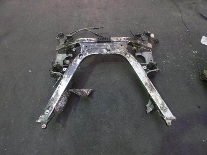 Used Subframe BMW 7 serie (E65/E66/E67) 730d 24V Price on request offered by Bongers Auto-Onderdelen Zeeland