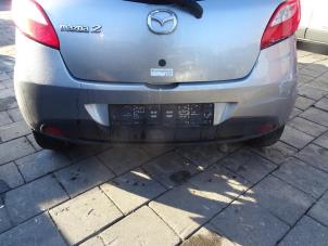 Używane Zderzak tylny Mazda 2. Cena na żądanie oferowane przez Bongers Auto-Onderdelen Zeeland