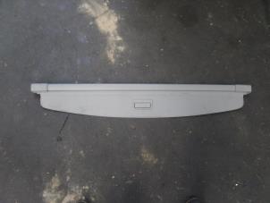 Used Luggage compartment cover Volkswagen Touran (1T1/T2) 1.9 TDI 105 Euro 3 Price on request offered by Bongers Auto-Onderdelen Zeeland