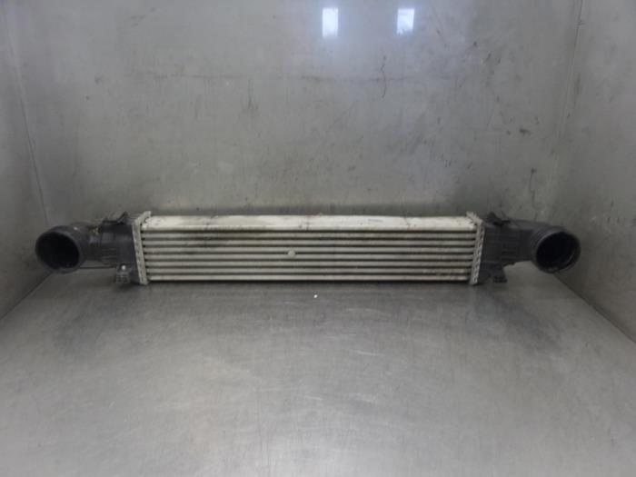 Usados Intercooler Mercedes E (W211) 3.2 E-320 CDI 24V Precio de solicitud ofrecido por Bongers Auto-Onderdelen Zeeland