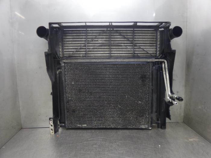 Usados Intercooler BMW X5 (E53) 3.0d 24V Precio de solicitud ofrecido por Bongers Auto-Onderdelen Zeeland