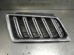 Used Grille Mitsubishi L200 Price on request offered by Bongers Auto-Onderdelen Zeeland